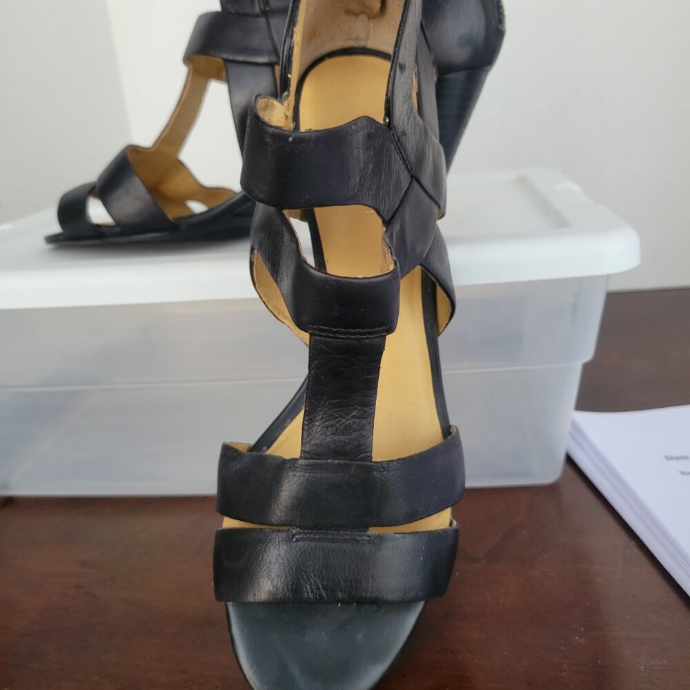 Black Women's Sandals